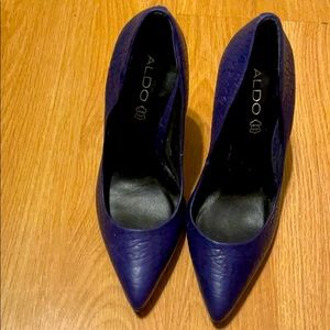 Navy Blue Aldo Pumps shoes